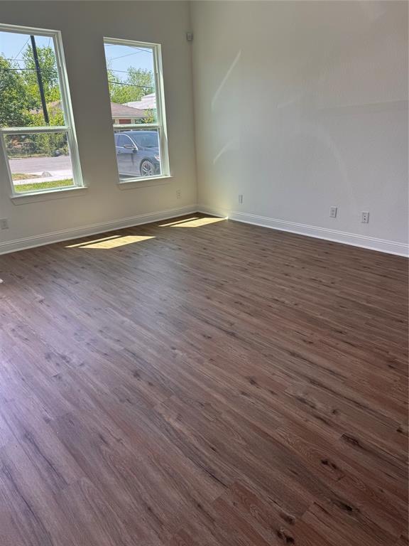 Foto del edificio - 4319 Rosemont St