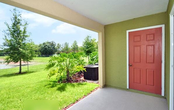 Foto del edificio - 5824 Lake Pointe Village Cir