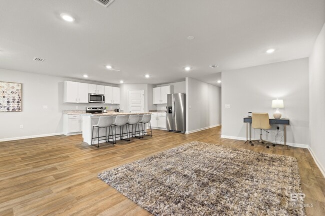 Building Photo - 7496 Brompton Dr