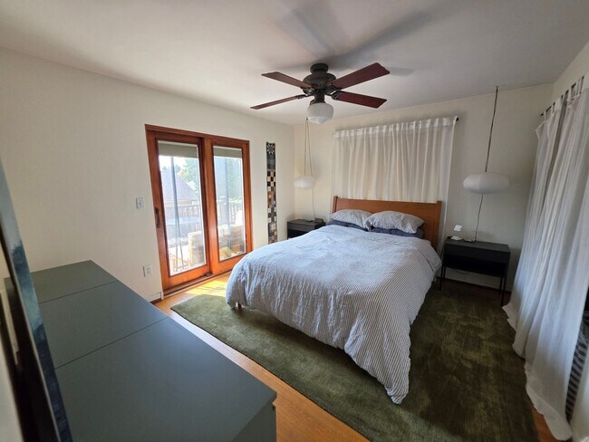 Foto del edificio - 4009 NE 57th St