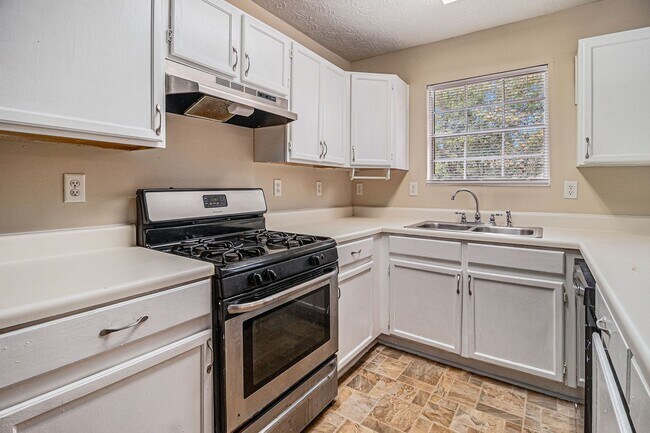 Foto del edificio - 4 Bedroom 3 Bath House