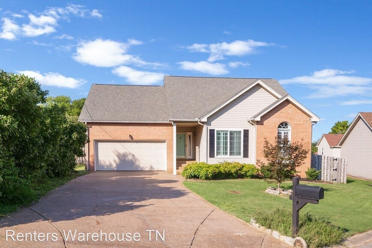 Primary Photo - 3 br, 2 bath House - 404 Crestfield Court
