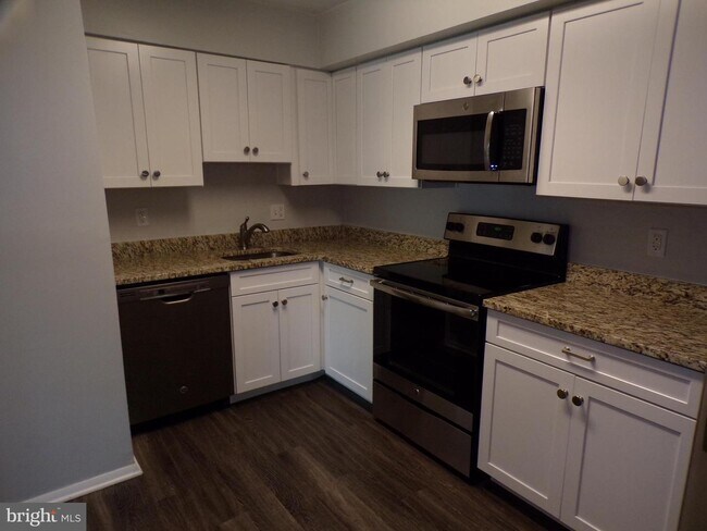 Foto del edificio - 3808 Laramie Pl