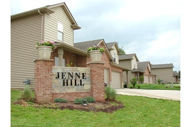 Primary Photo - 3213-3215 Jenne Hill Dr