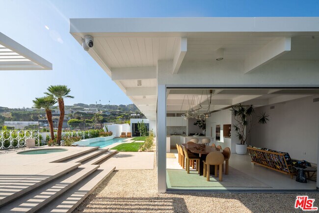 Foto del edificio - 1227 Tellem Dr