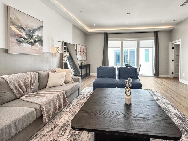 Foto del edificio - 1731 N Fitzhugh Ave