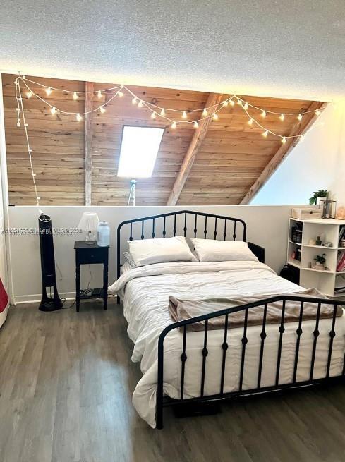 Foto del edificio - 33 Deer Creek Rd