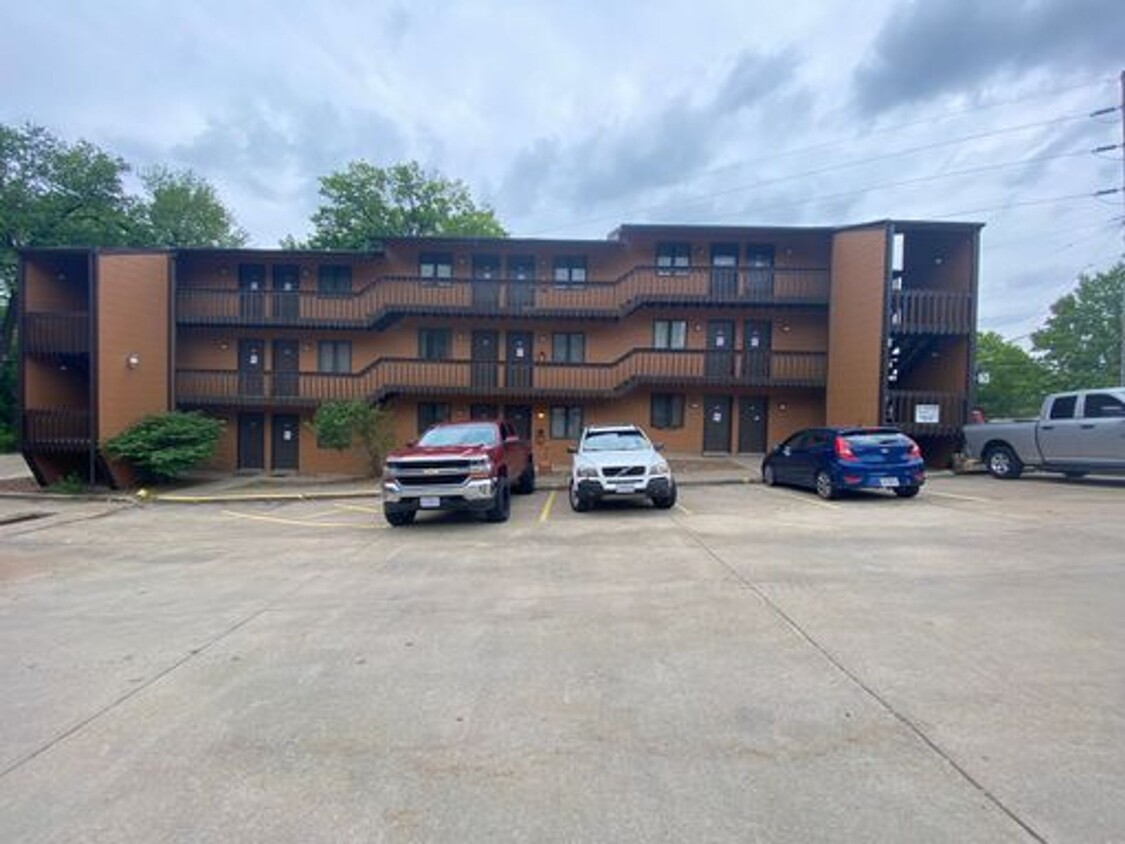 Building Photo - Timberline Apartments