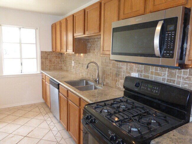 Foto del edificio - 23123 Cohasset St