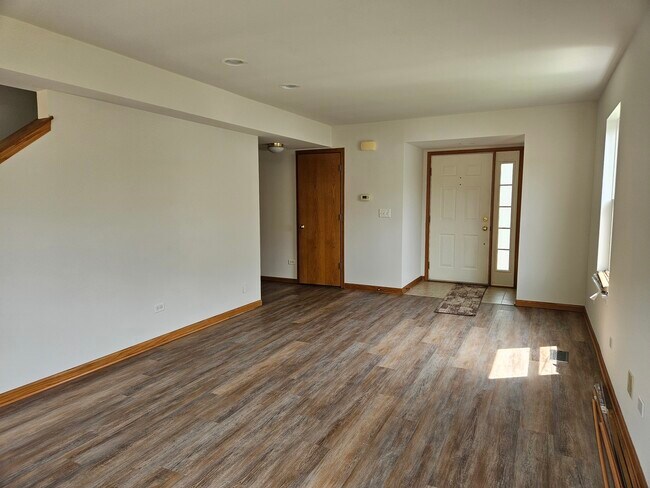 Foto del edificio - 2513 Sumac Dr