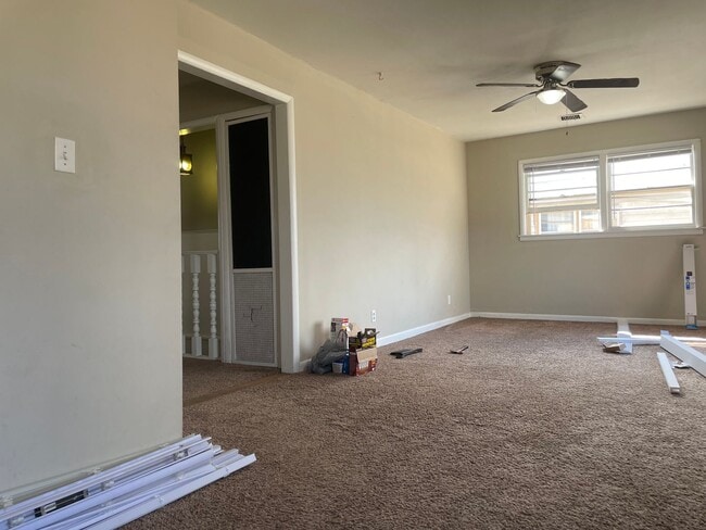 Building Photo - Adorable 3 bedroom 1 bathroom
