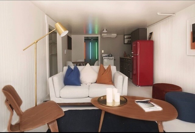 Example living room furniture - 504 Pacific Ave