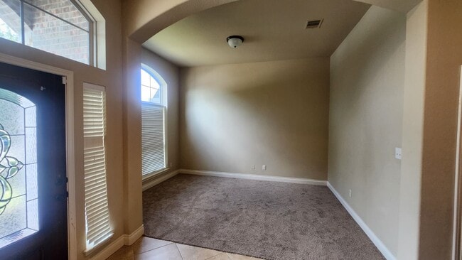 Building Photo - 5318 Stoneridge Ct