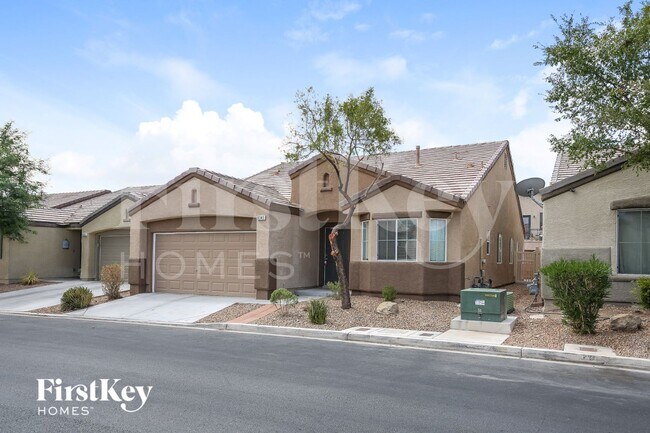 Foto del edificio - 6345 Salmon Mountain Ave