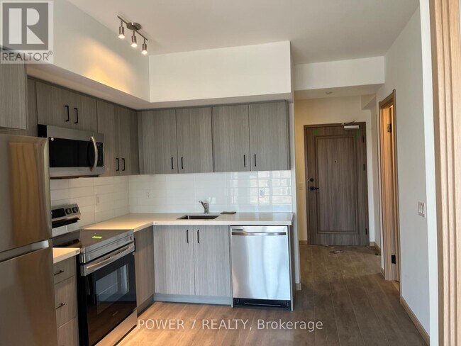 Photo du bâtiment - 3421 Sheppard Ave E