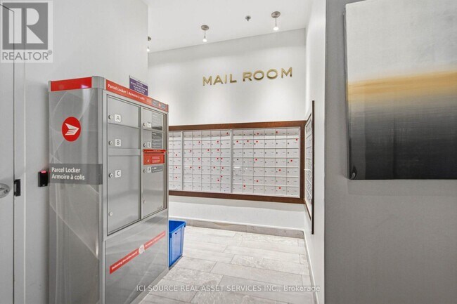 Building Photo - 40 Nepean St