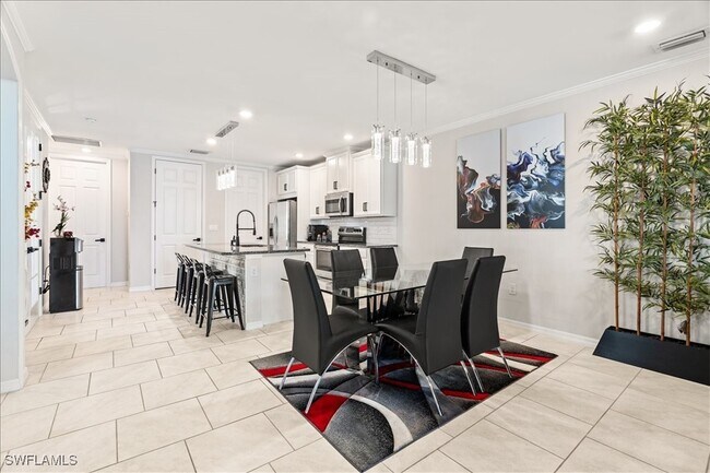 Foto del edificio - 14672 Edgewater Cir