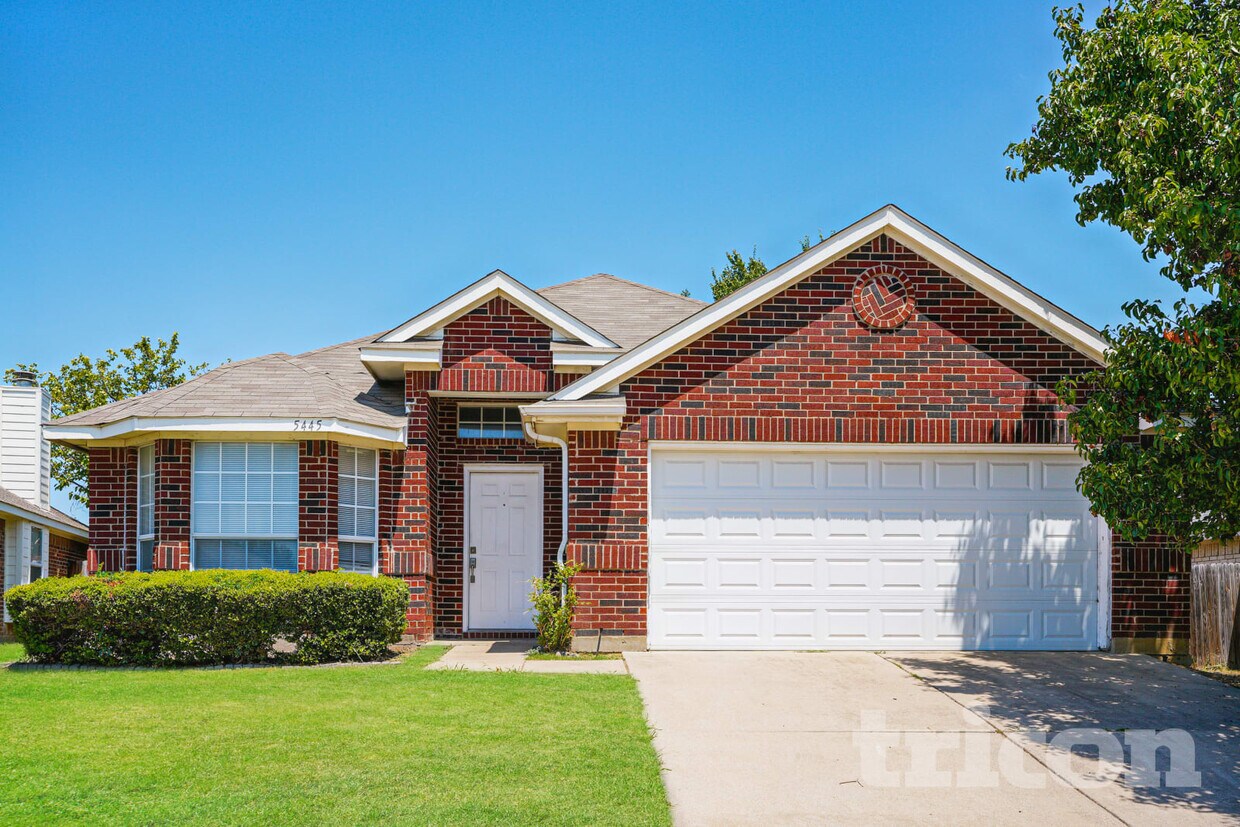 Primary Photo - 5445 Trout Creek Ct