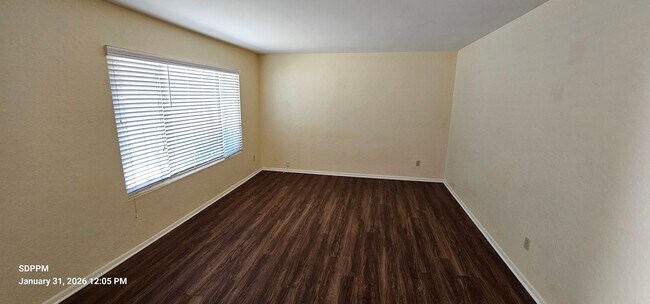 Foto del edificio - MIRA MESA / SAN DIEGO - Nice 4 Bedroom / 2 Bath House.  AVAILABLE NOW!!