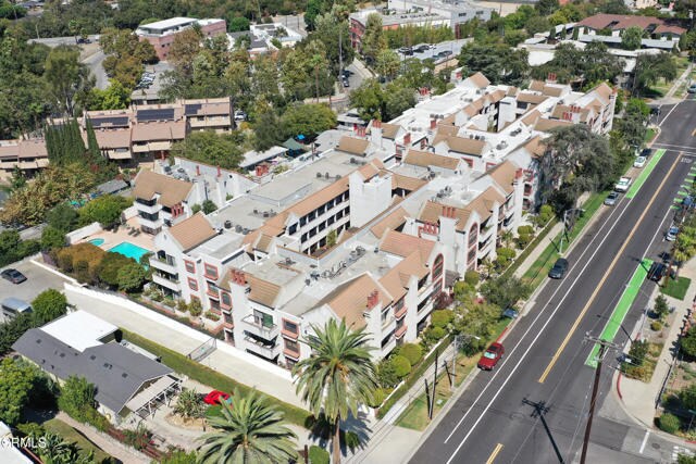 Foto principal - 124 Monterey Rd