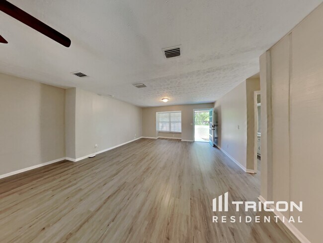 Foto del edificio - 9822 Riverview Drive Riverview FL