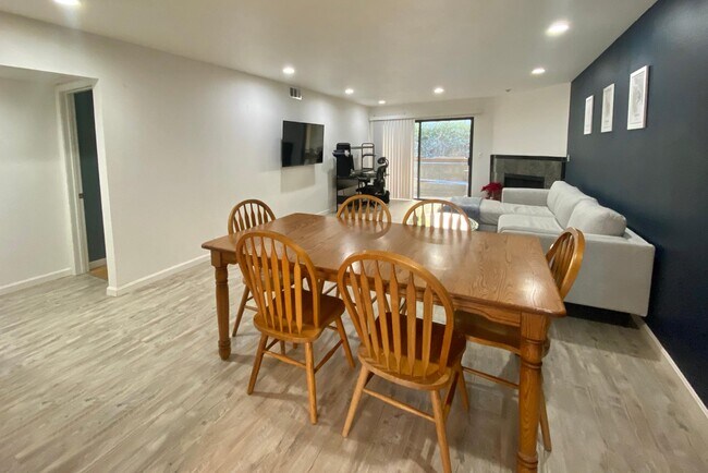 Foto del edificio - 2101 E 21ST St