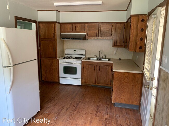 Foto del edificio - 3 br, 1 bath House - 5308 Carnation
