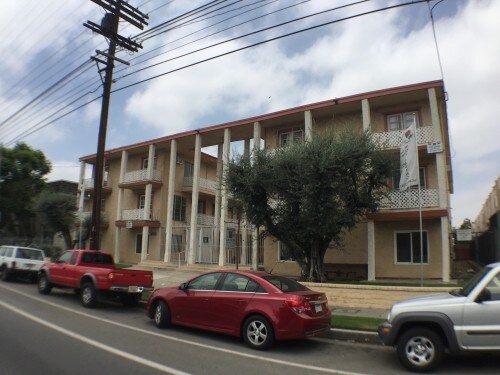 Primary Photo - 15525 Nordhoff St