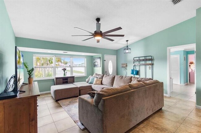 Foto del edificio - 709 SW Dorchester St
