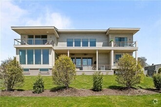 Building Photo - 82 Ellery Rd