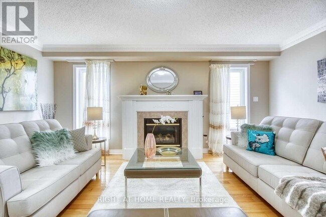 Photo du bâtiment - 636 Ormond Dr