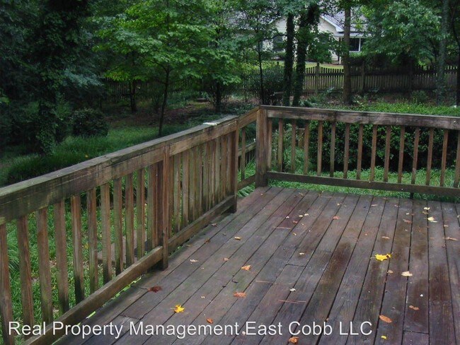 Building Photo - 1359 Christiana Dr