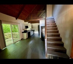 Building Photo - 407 Lindsay Rd