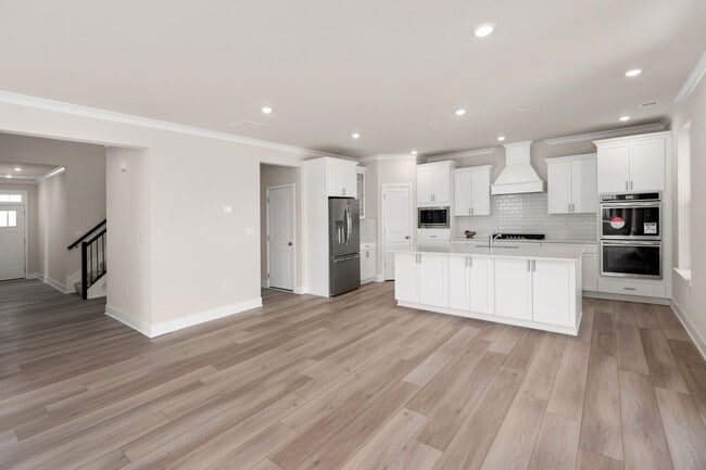 Building Photo - Beautiful BRAND NEW 4-bedroom, 3.5 bath fo...
