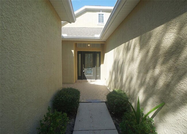 Building Photo - 10214 Evergreen Hill Dr