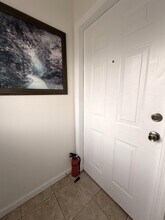 Building Photo - 325 Arlington Ave