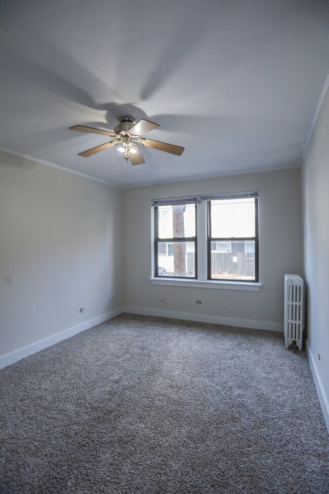 Foto del edificio - 5210 S Woodlawn Ave