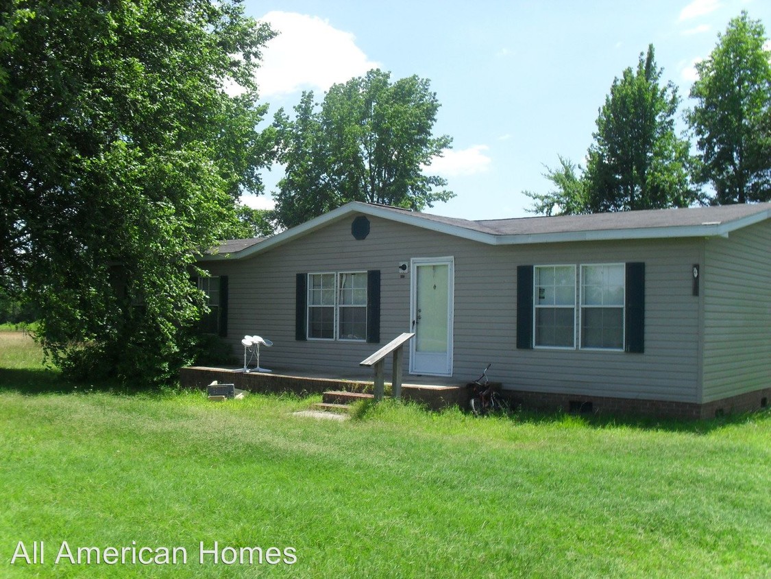 Primary Photo - 682 Old Vander Rd