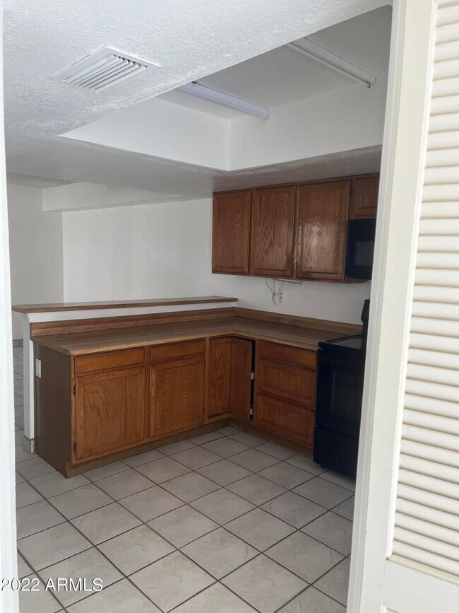 Foto del edificio - 1524 N Apache Dr