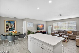 Building Photo - 4830 Cortez Cir