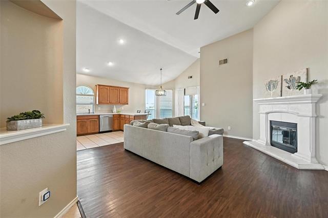 Foto del edificio - 12500 Cottageville Ln