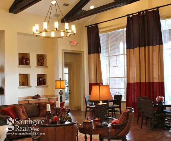 Interior Photo - The Lakes at Turtle Creek Apartment Homes