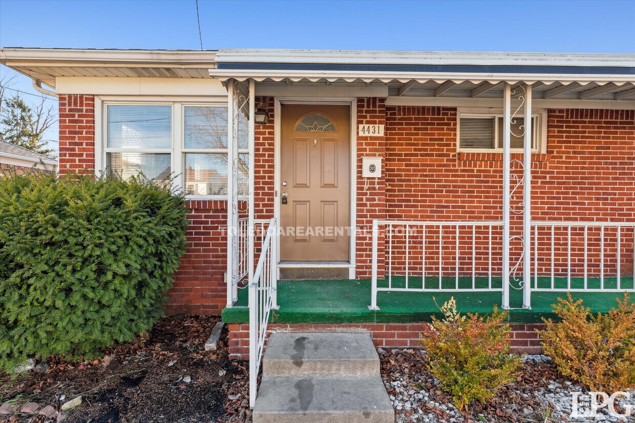 4431 Caroline Ave, Toledo, OH 43612 House Rental in Toledo, OH