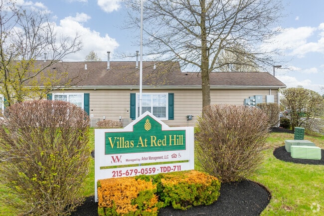 Building Photo - The Villas at Red Hill