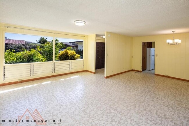 Building Photo - 1428 Ala Iolani St