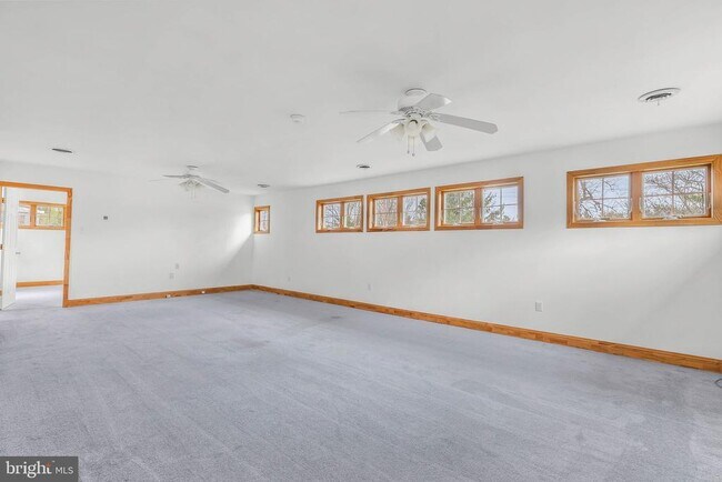 Foto del edificio - 217 N Providence Rd