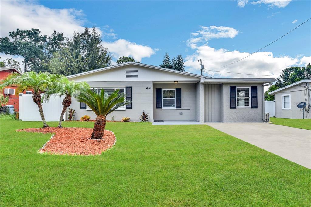Foto principal - 641 Jasmine Rd