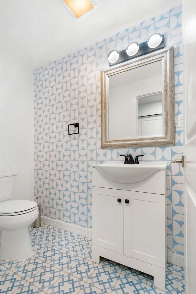 Foto del edificio - 419 7th St