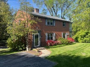 Building Photo - 2820 Cumberland Blvd