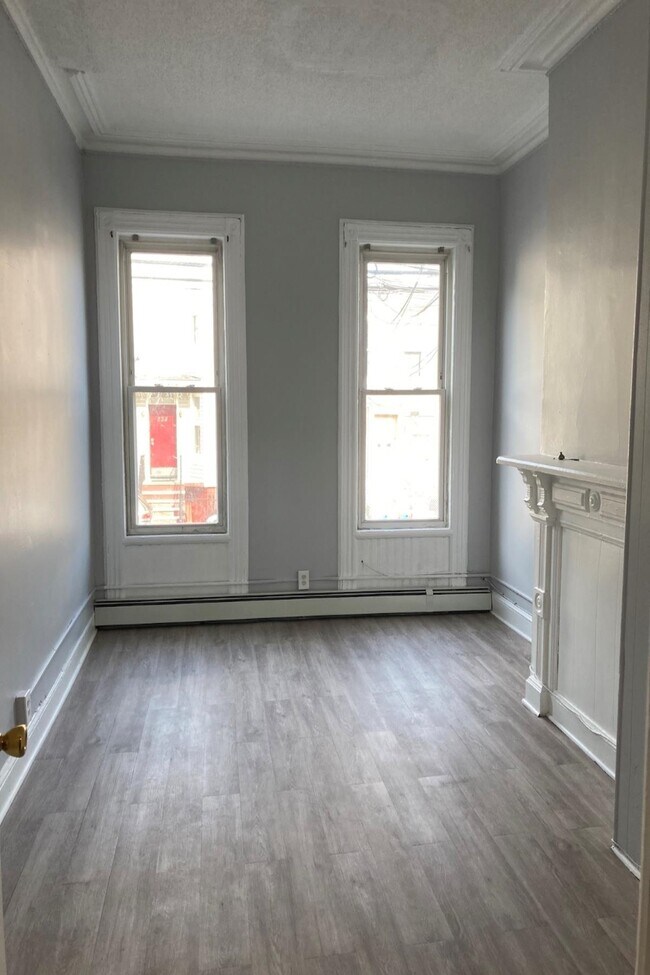 235 ster Ave Unit 1L, Jersey City, NJ 07307 Condo for Rent in Jersey City, NJ